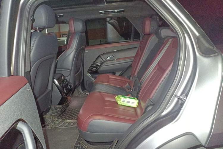 Used Land Rover Range Sport 2023 400PS Dynamic HSE Left Rear Seat