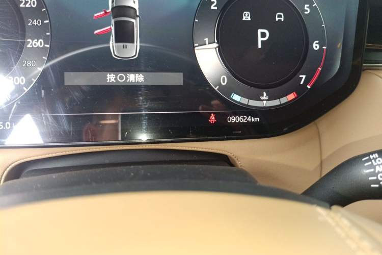 Used Land Rover Range Sport 2023 400PS Dynamic SE Odometer Close Up