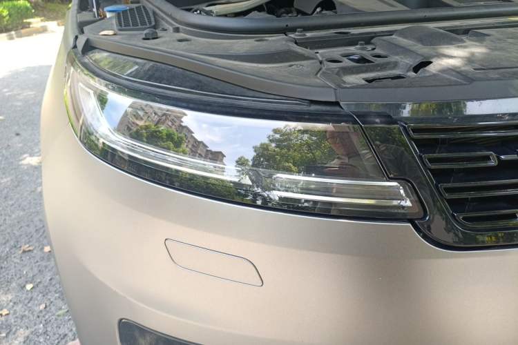 Used Land Rover Range Sport 2023 360 PS S Right Front Headlight