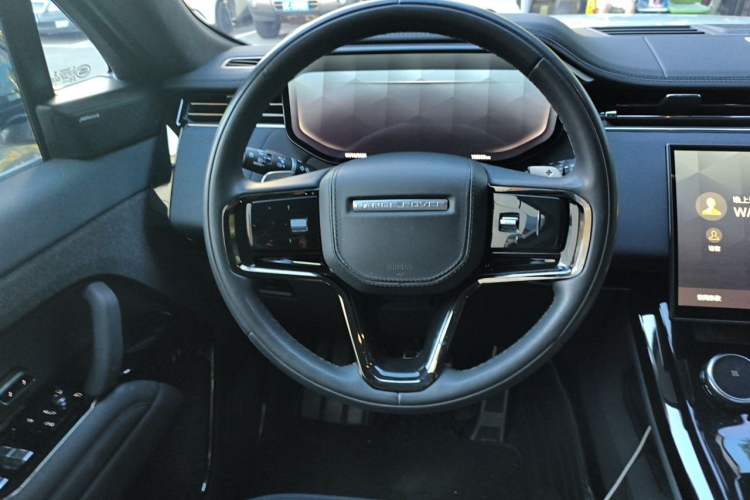 Used Land Rover Range Sport 2023 400PS Dynamic HSE Steering Wheel