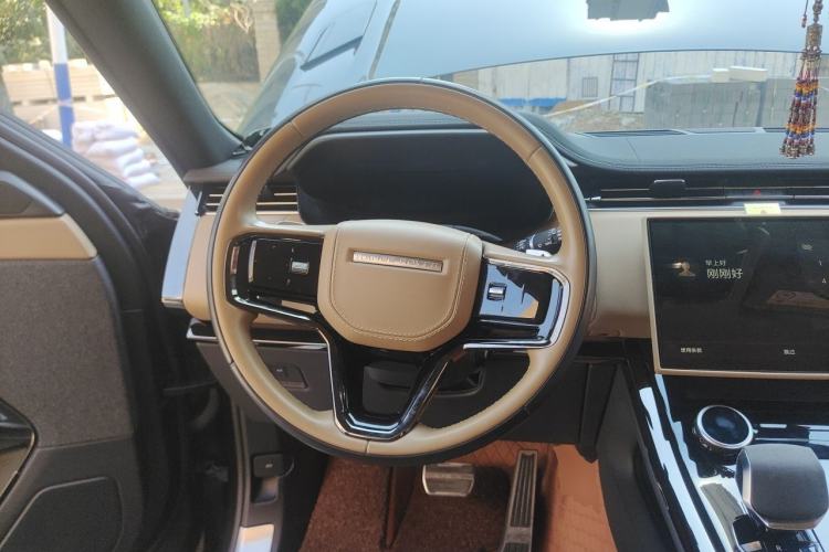 Used Land Rover Range Sport 2023 400PS Dynamic SE Steering Wheel