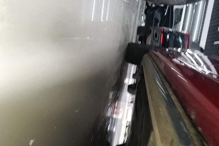 Used Land Rover Range Sport 2023 400PS Dynamic SE Left Side Sill