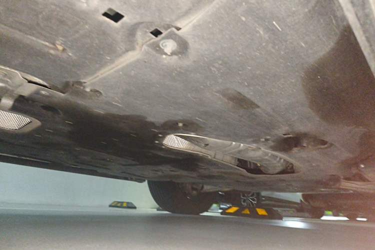 Used Land Rover Range Sport 2023 400PS Dynamic SE Chassis Front Right