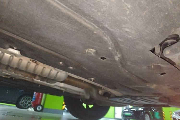 Used Land Rover Range Sport 2023 400PS Dynamic SE Chassis Rear Left