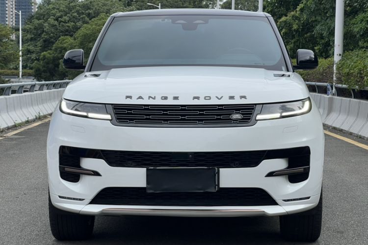 Used Land Rover Range Sport 2023 400PS Dynamic SE Exterior 5