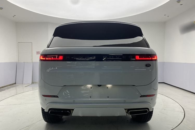 Used Land Rover Range Sport 2023 400PS Dynamic SE Exterior 5
