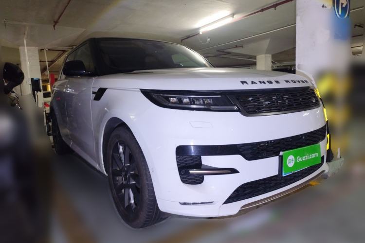 Used Land Rover Range Sport 2023 400PS Dynamic SE Front Right 45 Deg