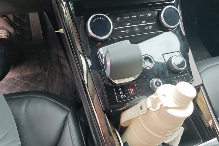 Used Land Rover Range Sport 2023 360 PS S Gear Lever