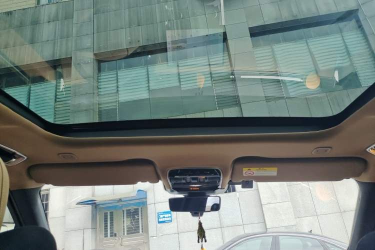 Used Land Rover Range Sport 2023 400PS Dynamic SE Headliner