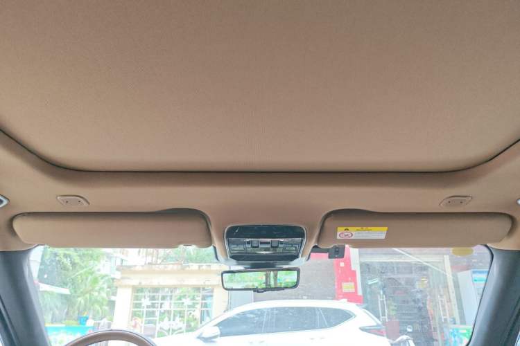 Used Land Rover Range Sport 2023 400PS Dynamic SE Headliner