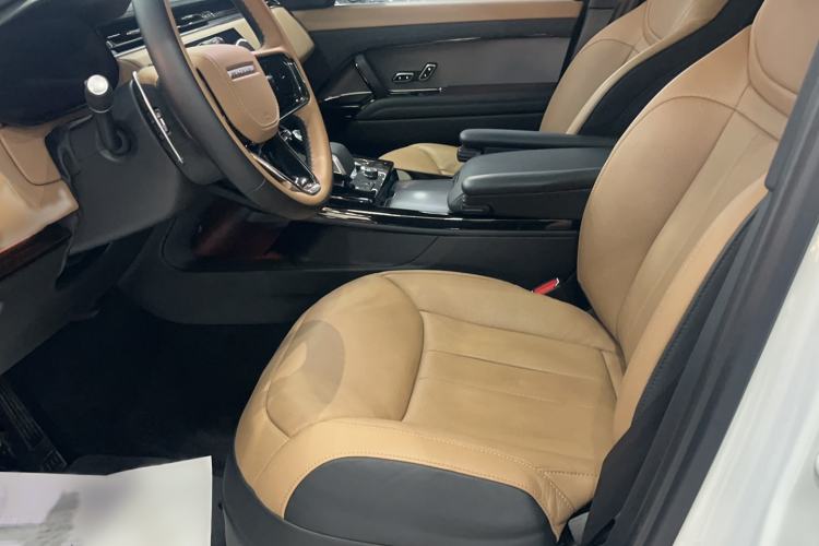 Used Land Rover Range Sport 2023 400PS Dynamic HSE Left Front Seat