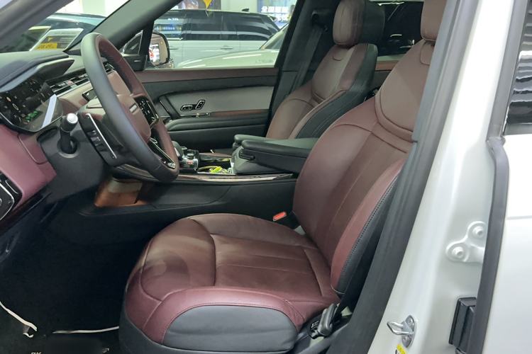 Used Land Rover Range Sport 2023 400PS Dynamic SE Left Front Seat