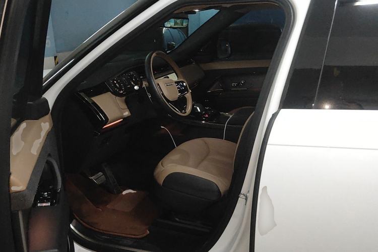 Used Land Rover Range Sport 2023 400PS Dynamic HSE Left Front Seat