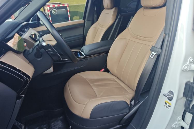 Used Land Rover Range Sport 2023 400PS Dynamic SE Left Front Seat