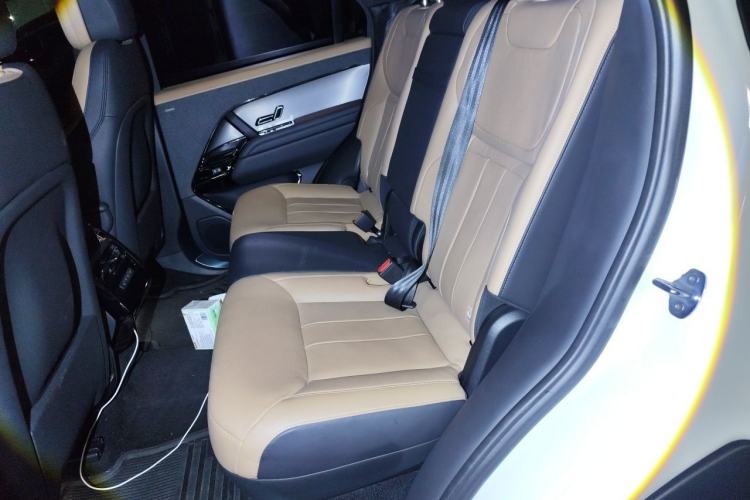 Used Land Rover Range Sport 2023 400PS Dynamic SE Left Rear Seat