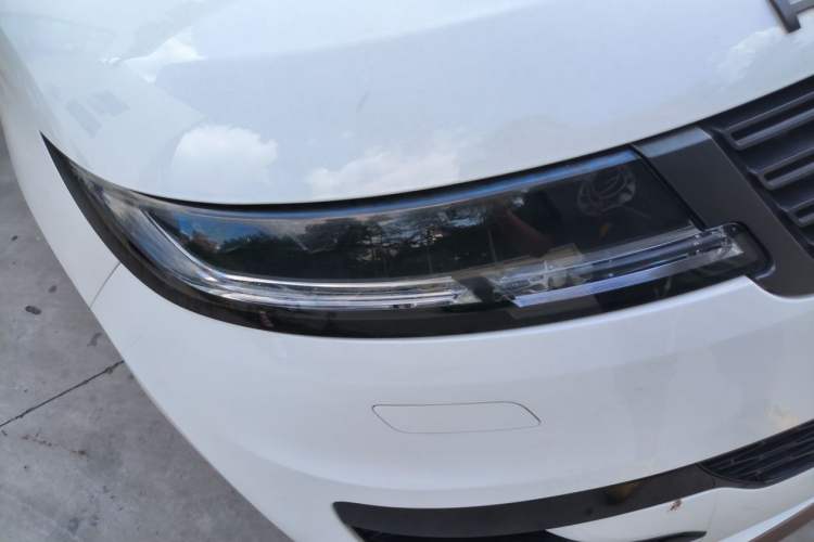 Used Land Rover Range Sport 2023 400PS Dynamic SE Right Front Headlight
