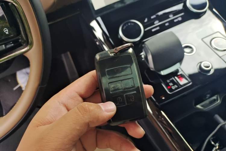 Used Land Rover Range Sport 2023 400PS Dynamic SE Vehicle Key