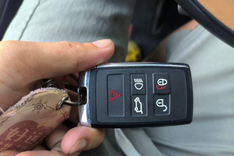 Used Land Rover Range Sport 2023 400PS Dynamic SE Vehicle Key