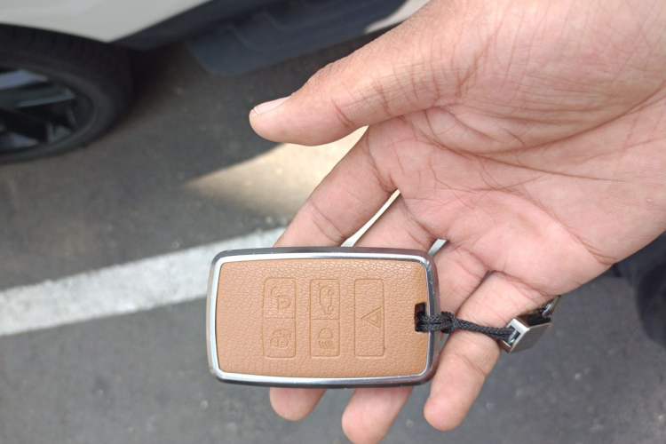 Used Land Rover Range Sport 2023 360 PS S Vehicle Key