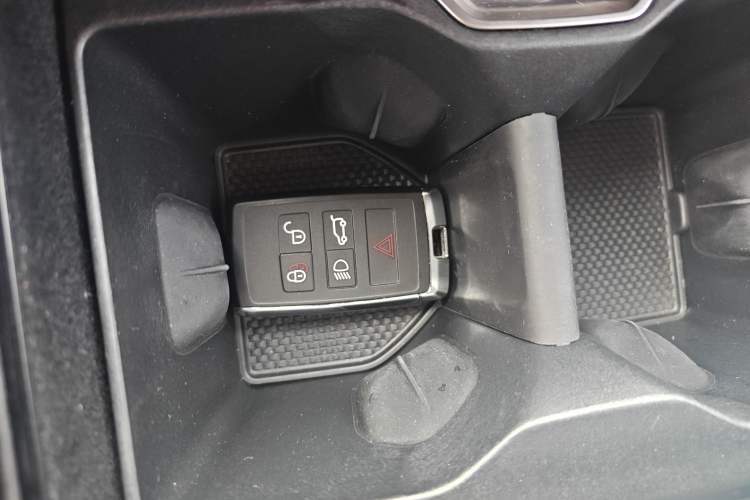 Used Land Rover Range Sport 2023 400PS Dynamic SE Vehicle Key