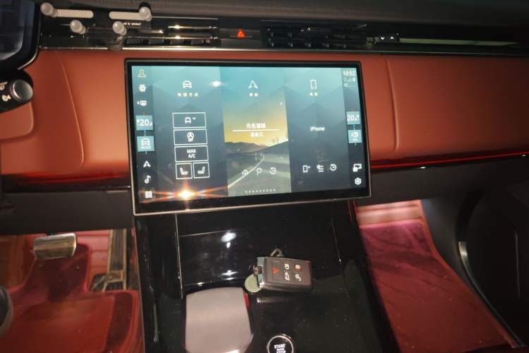 Used Land Rover Range Sport 2024 400PS Dynamic SE Audio And AC Panel
