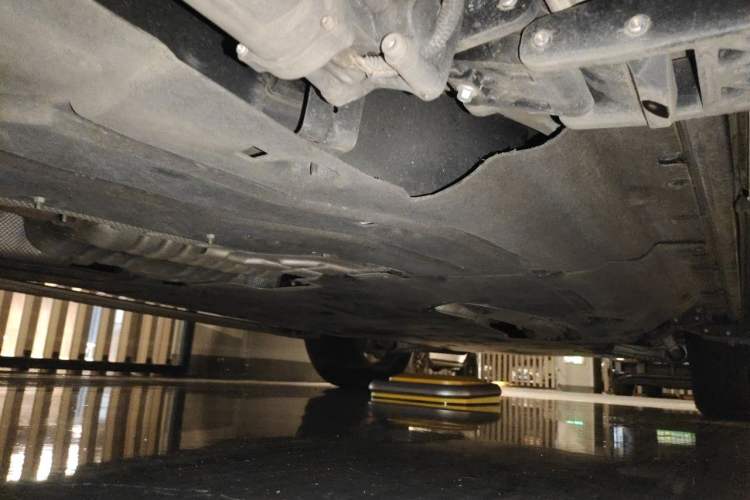 Used Land Rover Range Sport 2024 400PS Dynamic SE Chassis Rear Right