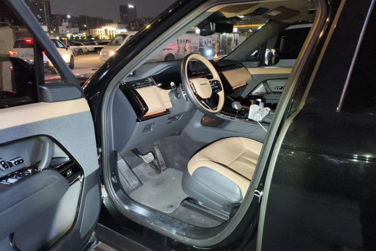 Used Land Rover Range Sport 2024 400PS Dynamic SE Driver Seat