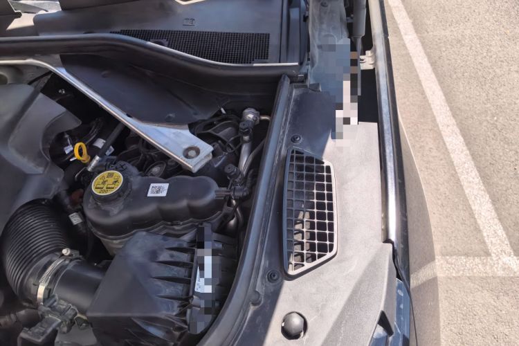 Used Land Rover Range Sport 2024 360 PS S Engine Bay Left