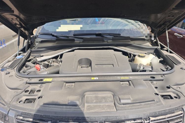 Used Land Rover Range Sport 2024 360 PS S Engine Bay