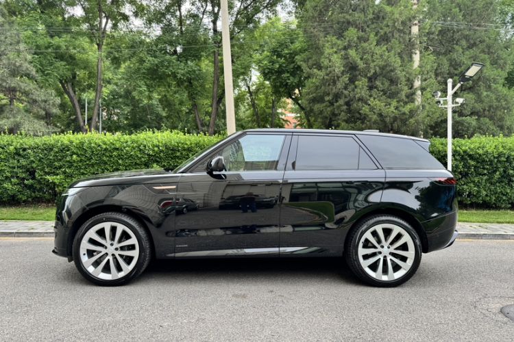 Used Land Rover Range Sport 2024 400PS Flagship Edition Exterior 2