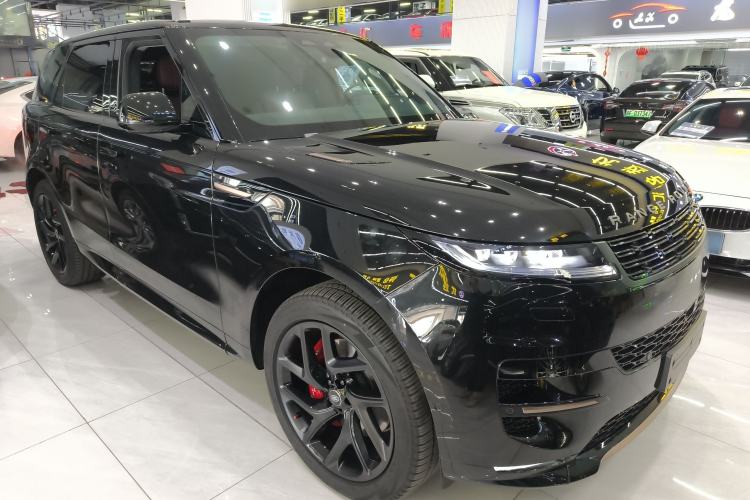 Used Land Rover Range Sport 2024 400PS Dynamic SE Exterior 2