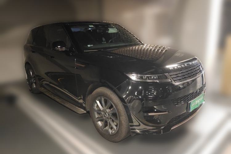 Used Land Rover Range Sport 2024 400PS Dynamic SE Front Right 45 Deg