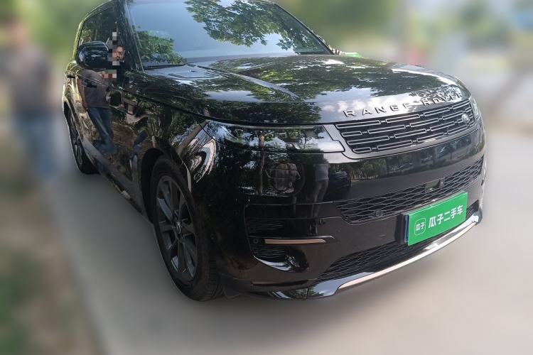 Used Land Rover Range Sport 2024 400PS Dynamic SE Front Right 45 Deg