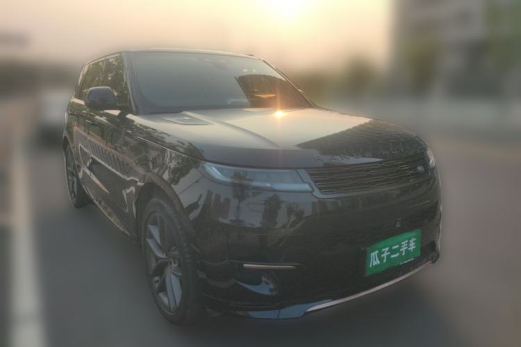 Used Land Rover Range Sport 2024 400PS Dynamic HSE Front Right 45 Deg