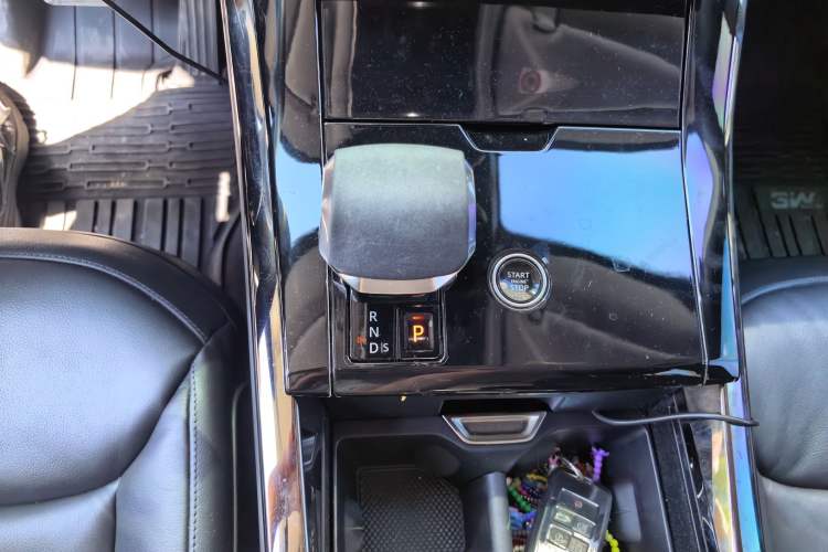 Used Land Rover Range Sport 2024 360 PS S Gear Lever