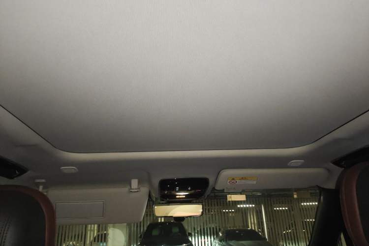 Used Land Rover Range Sport 2024 400PS Dynamic SE Headliner