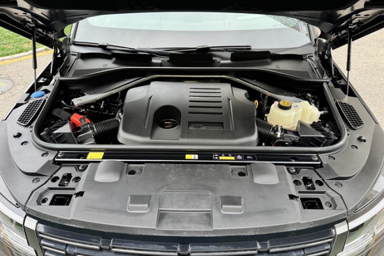 Used Land Rover Range Sport 2024 400PS Flagship Edition Interior 9