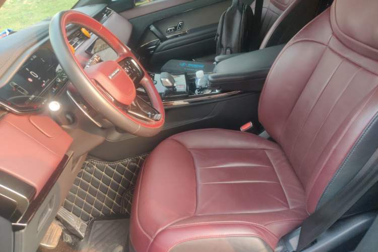 Used Land Rover Range Sport 2024 400PS Dynamic HSE Left Front Seat