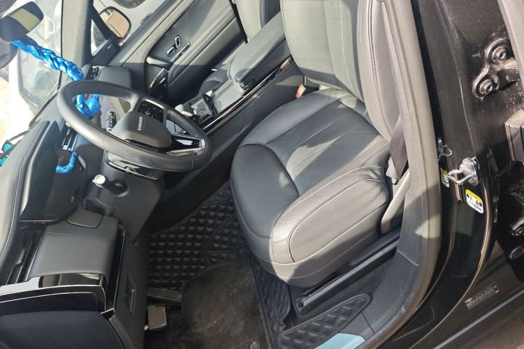 Used Land Rover Range Sport 2024 360 PS S Left Front Seat