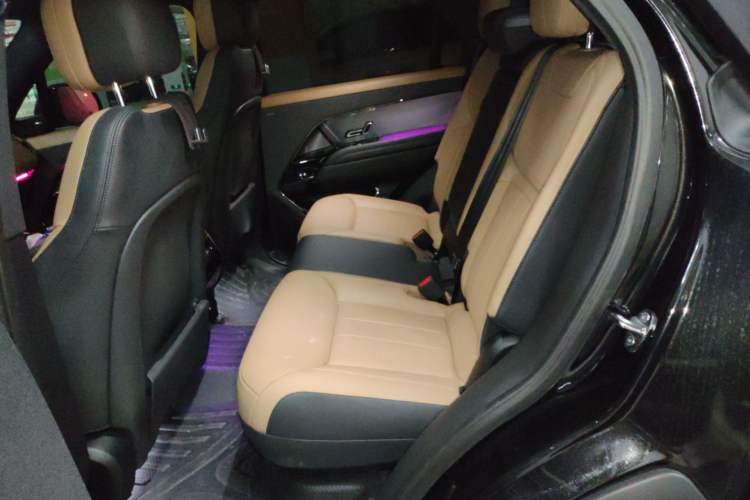 Used Land Rover Range Sport 2024 400PS Dynamic SE Left Rear Seat