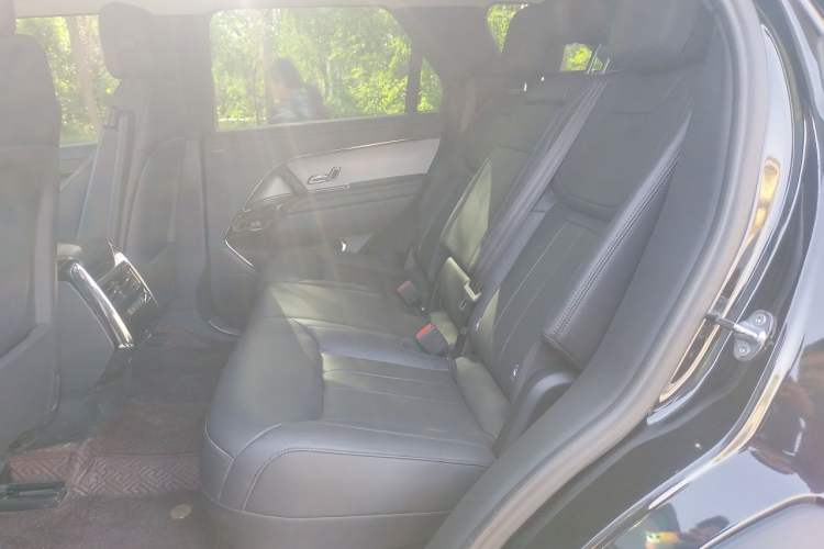 Used Land Rover Range Sport 2024 360 PS S Left Rear Seat