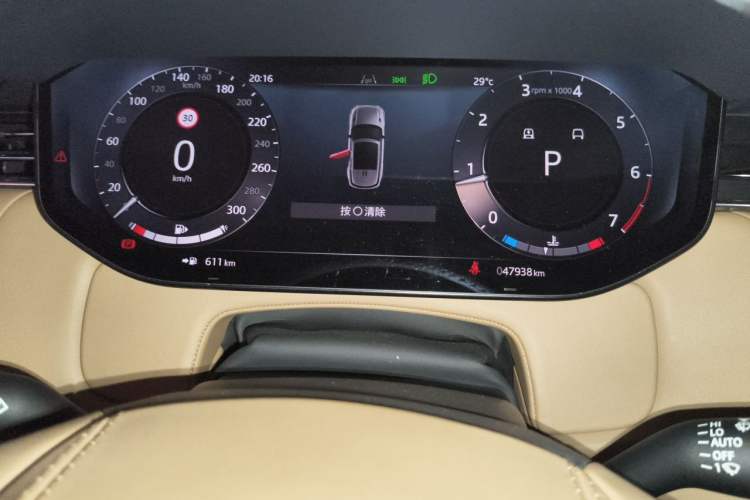 Used Land Rover Range Sport 2024 400PS Dynamic SE Odometer Close Up