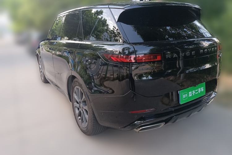Used Land Rover Range Sport 2024 400PS Dynamic SE Rear Left 45 Deg