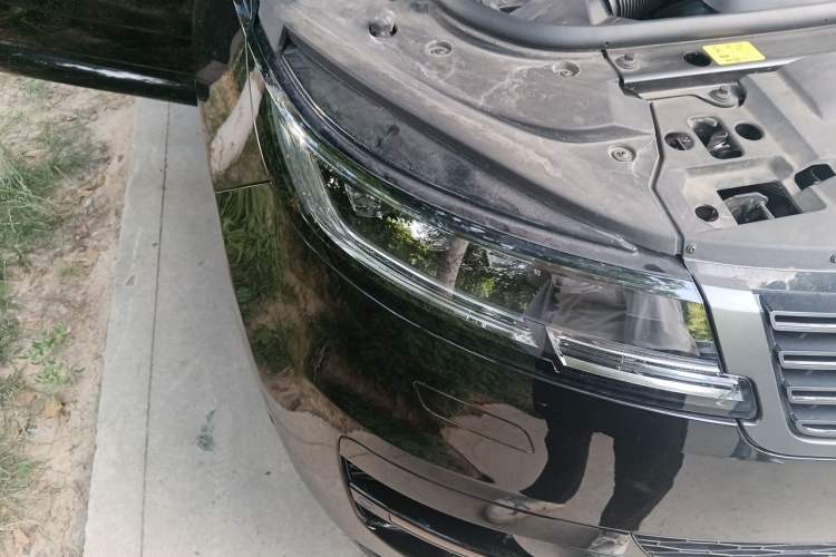 Used Land Rover Range Sport 2024 400PS Dynamic SE Right Front Headlight