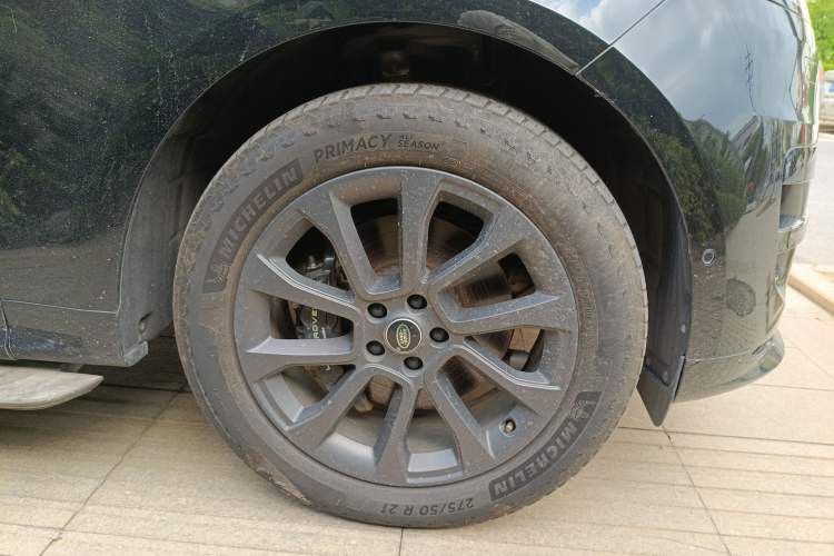 Used Land Rover Range Sport 2024 400PS Dynamic SE Right Front Wheel Hub