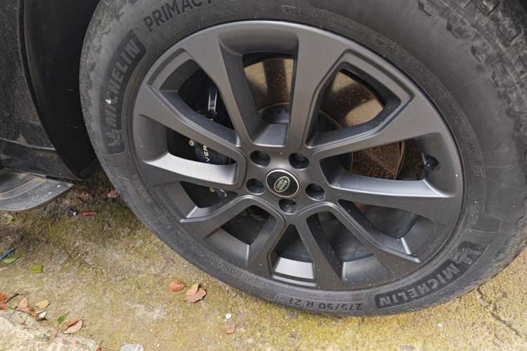 Used Land Rover Range Sport 2024 400PS Dynamic SE Right Front Wheel Hub