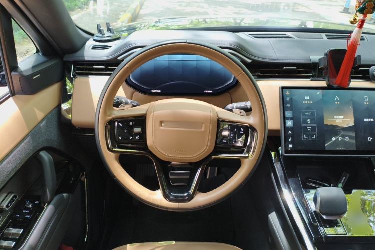 Used Land Rover Range Sport 2024 400PS Dynamic SE Steering Wheel