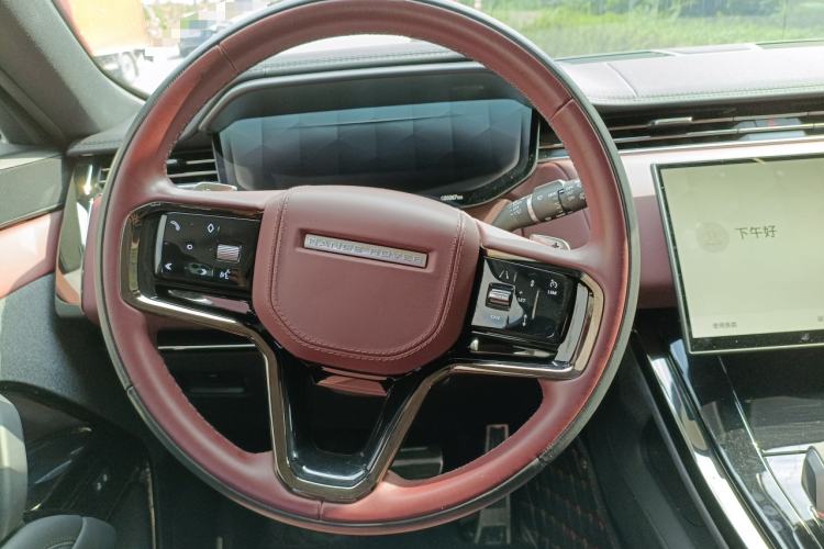 Used Land Rover Range Sport 2024 400PS Dynamic SE Steering Wheel
