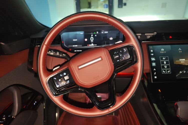 Used Land Rover Range Sport 2024 400PS Dynamic SE Steering Wheel