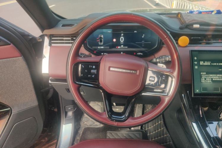 Used Land Rover Range Sport 2024 400PS Dynamic HSE Steering Wheel